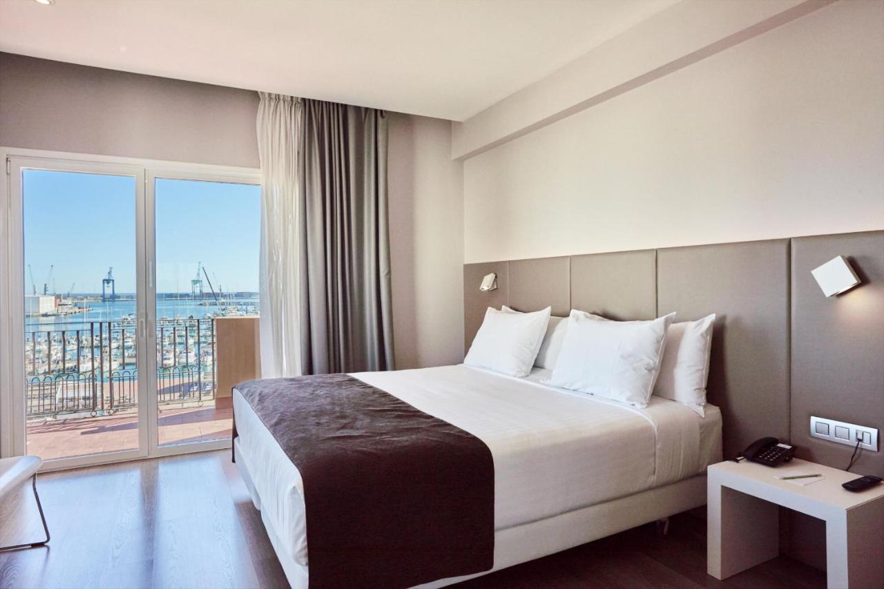 Nh Castellón Turcosa Hotel 3*