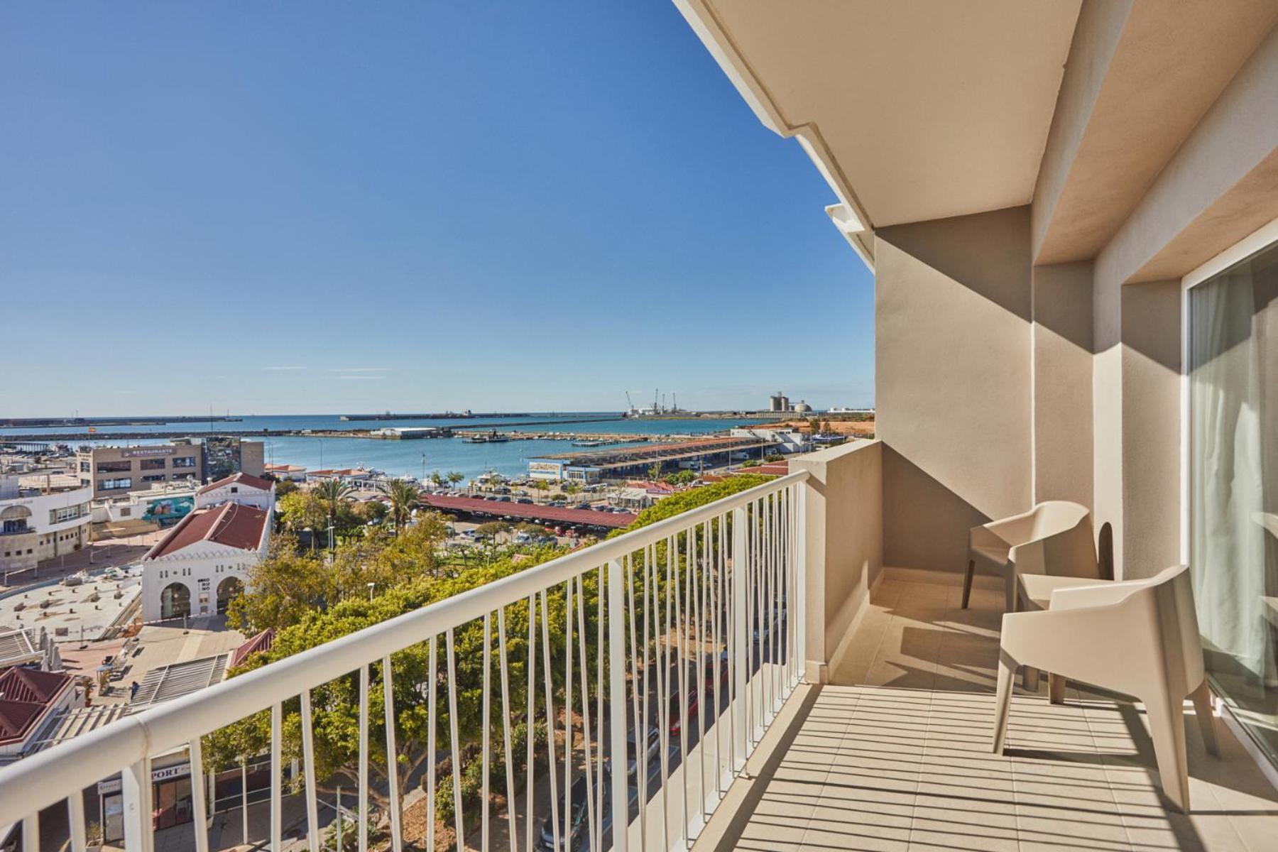 Silken Turcosa Hotel 3*