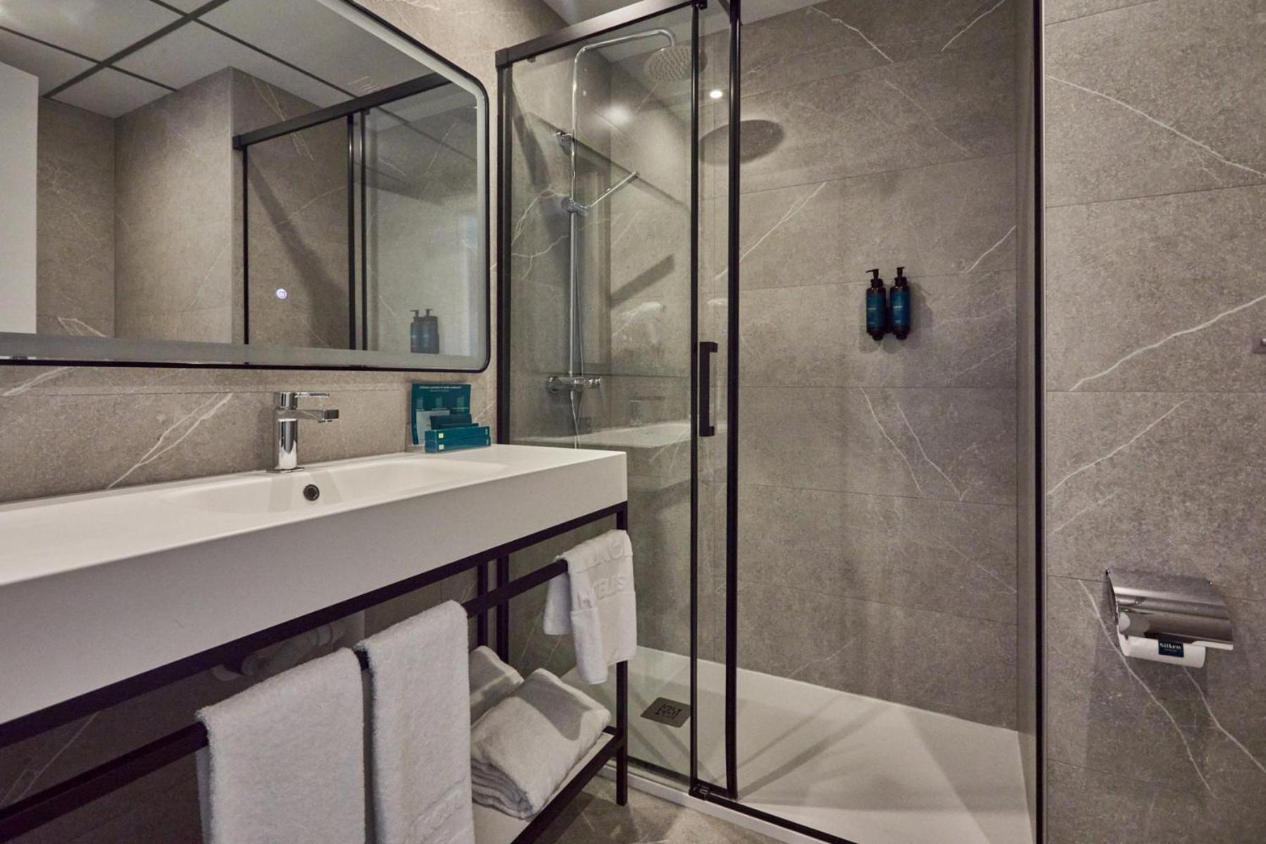 Nh Castellón Turcosa Hotel